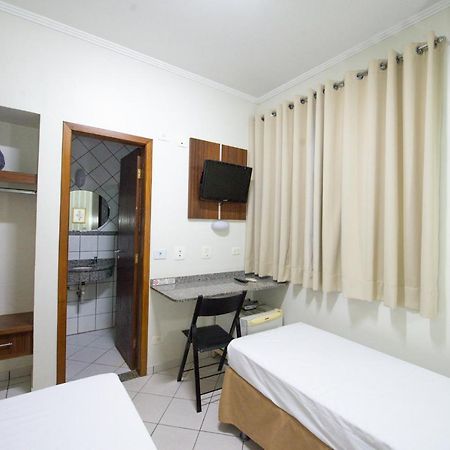Araucaria Hotel Business - Maringá Exteriér fotografie