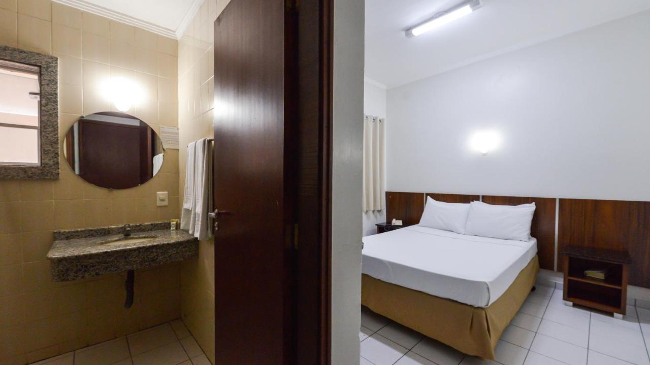 Araucaria Hotel Business - Maringá Exteriér fotografie
