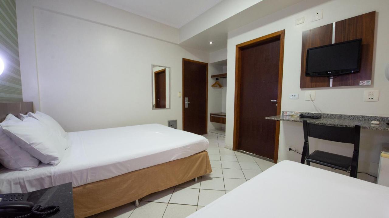 Araucaria Hotel Business - Maringá Exteriér fotografie